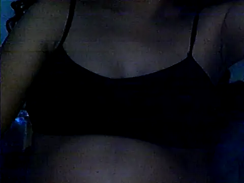 Snapshot of Kandysweety_2 chatting on 03.08.26 Kandysweety 2 online show from 03.08.26