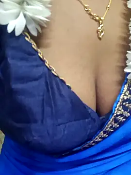 Snapshot of tamil-Diya90 chatting on 05.19.26 tamil-Diya90 online show from 05.19.26