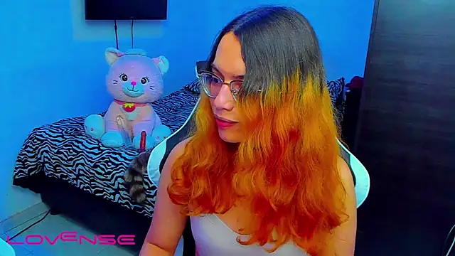 lillykittyyy online show from 04.12.26