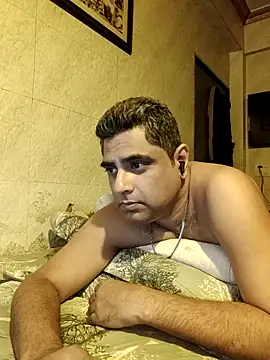 hardnhornybull online show from 04.02.26