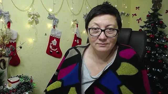 Snapshot of EmilyL0ve chatting on 01.07.26 EmilyL0ve online show from 01.07.26