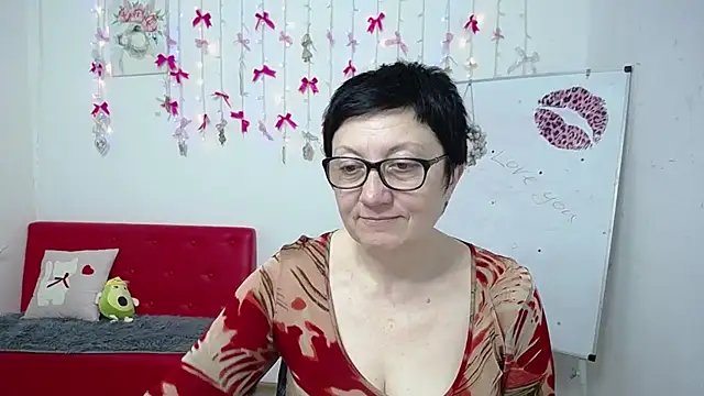 EmilyL0ve online show from 04.15.26