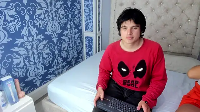 Snapshot of Mr_increible_elastigirl chatting on 01.14.26 Mr increible elastigirl online show from 01.14.26