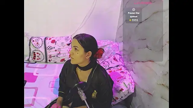 zaraluxx1 online show from 01.06.26