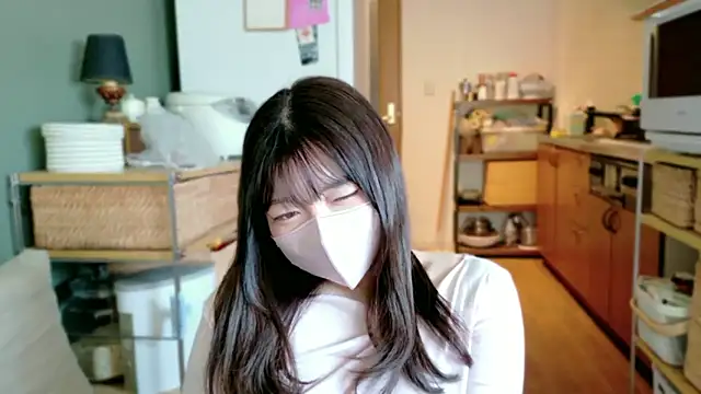   Yui  online show from 02.10.26