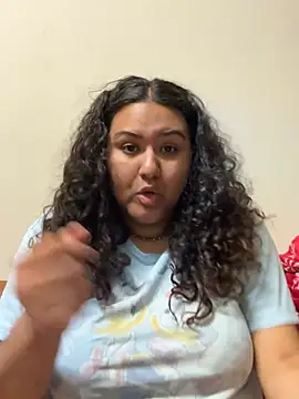 Snapshot of Angeliccreamyrican chatting on 02.08.26 Angeliccreamyrican online show from 02.08.26