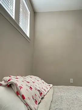 Snapshot of Angeliccreamyrican chatting on 02.12.26 Angeliccreamyrican online show from 02.12.26