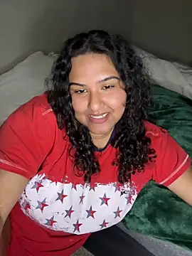 Snapshot of Angeliccreamyrican chatting on 04.01.26 Angeliccreamyrican online show from 04.01.26