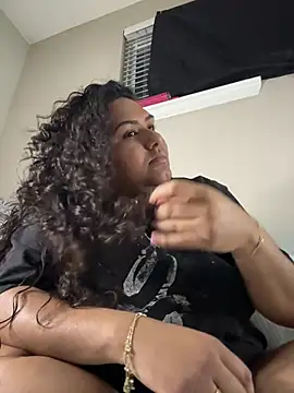 Snapshot of Angeliccreamyrican chatting on 04.04.26 Angeliccreamyrican online show from 04.04.26