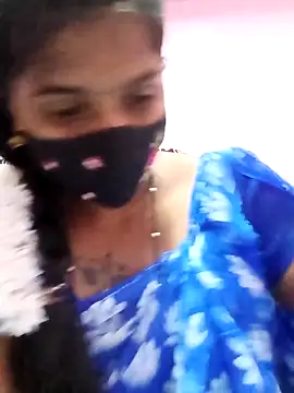 Snapshot of Tamil_Hot_Anu chatting on 04.19.26 Tamil Hot Anu online show from 04.19.26