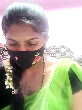 Snapshot of Tamil_Hot_Anu chatting on 04.26.26 Tamil Hot Anu online show from 04.26.26