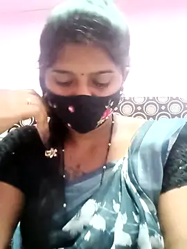 Snapshot of Tamil_Hot_Anu chatting on 04.28.26 Tamil Hot Anu online show from 04.28.26