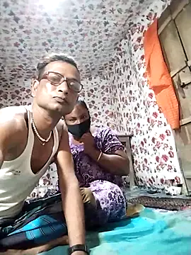 Snapshot of Hot-headed chatting on 04.02.26 Hot-headed online show from 04.02.26