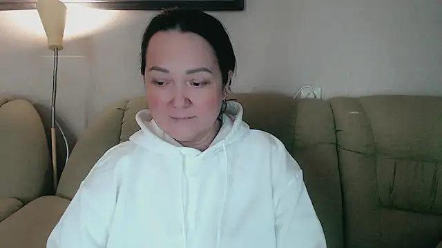 Snapshot of infinity_loveliness chatting on 10.21.25 infinity loveliness online show from 10.21.25