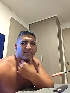 Snapshot of xxxch3o chatting on 05.09.26 xxxch3o online show from 05.09.26