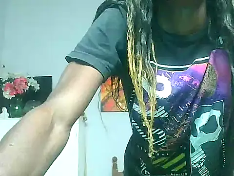 fetichefantasi24cm online show from 01.15.26