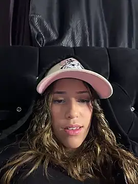 vicky bass  online show from 04.25.26