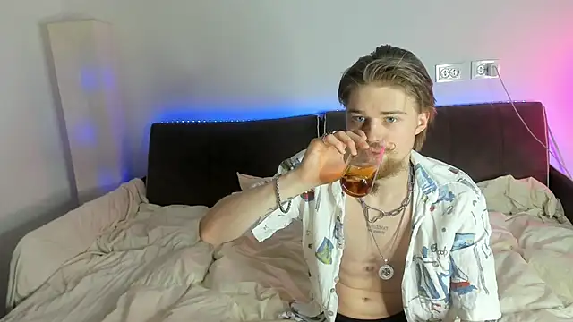 Lev Miller online show from 02.26.26