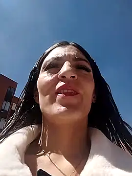 Snapshot of tina2204 chatting on 02.26.26 tina2204 online show from 02.26.26