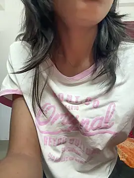 Snapshot of hina_001 chatting on 02.28.26 hina 001 online show from 02.28.26