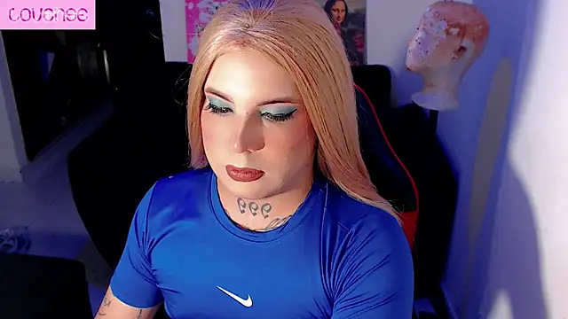 Snapshot of ale_bigcock chatting on 05.19.26 ale bigcock online show from 05.19.26