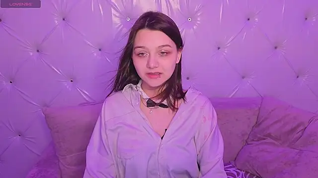 Snapshot of xxxnaughtyfoxyxxx chatting on 04.22.26 xxxnaughtyfoxyxxx online show from 04.22.26