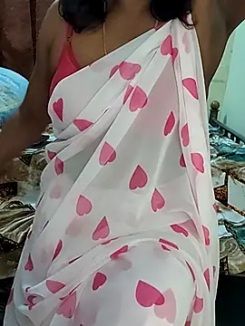 Snapshot of Meena_Meenakshi chatting on 02.27.26 Meena Meenakshi online show from 02.27.26