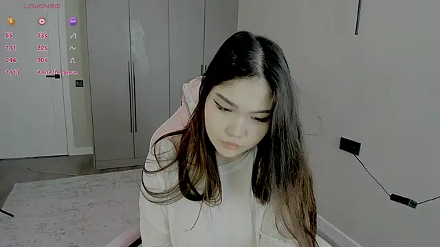 Snapshot of Aiko_mainee chatting on 02.20.26 Aiko mainee online show from 02.20.26