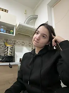 Snapshot of OutsiderMuse chatting on 02.20.26 OutsiderMuse online show from 02.20.26