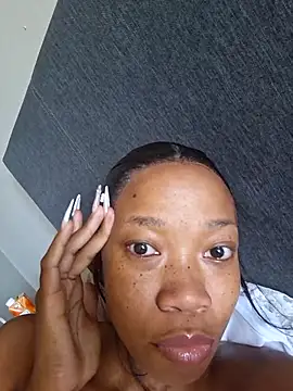 Snapshot of wey612 chatting on 02.24.26 wey612 online show from 02.24.26