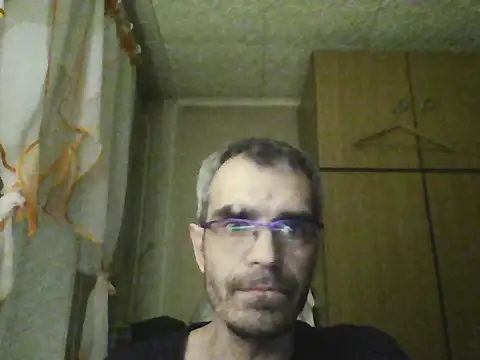 Gattuzoman85 online show from 04.16.26