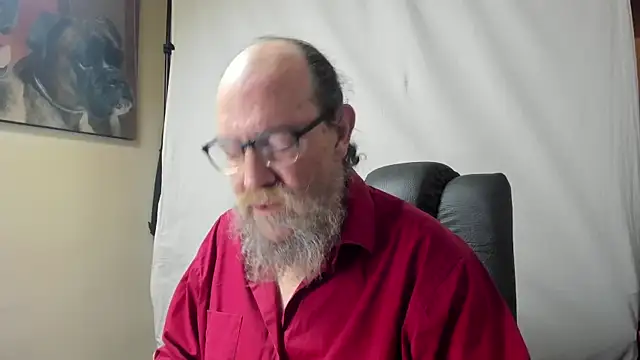 Snapshot of Uncle_Hottie chatting on 01.15.26 Uncle Hottie online show from 01.15.26