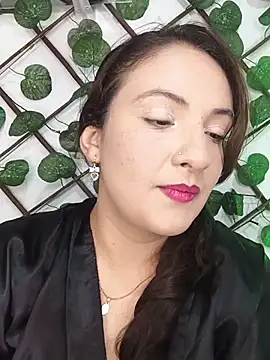 Evaa Angelina online show from 01.17.26