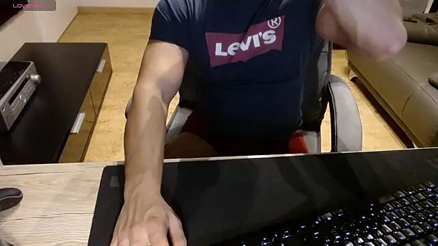 Snapshot of sensualman90 chatting on 03.14.26 sensualman90 online show from 03.14.26
