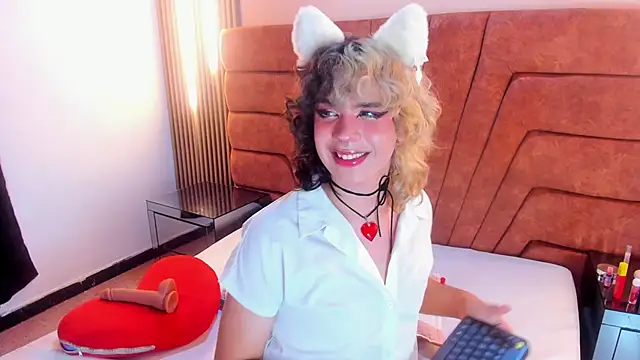 Snapshot of Hunter_todd chatting on 01.09.26 Hunter todd online show from 01.09.26