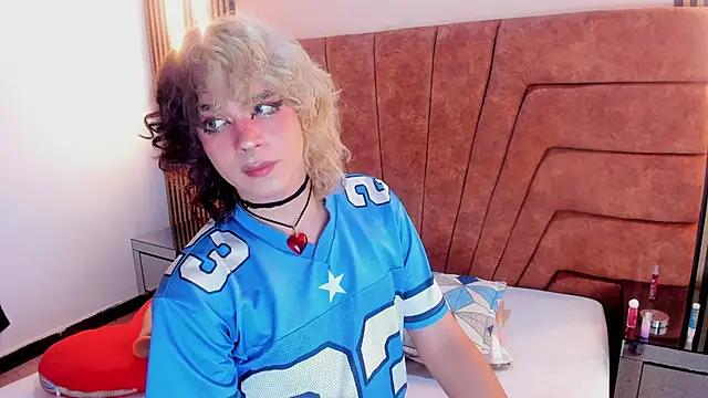 Snapshot of Hunter_todd chatting on 01.10.26 Hunter todd online show from 01.10.26