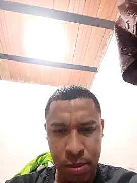 Snapshot of Ellatin15 chatting on 02.21.26 Ellatin15 online show from 02.21.26