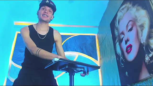 Snapshot of Lucas_hot_20 chatting on 02.06.26 Lucas hot 20 online show from 02.06.26