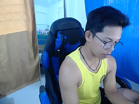 Snapshot of holly_oreo chatting on 08.03.26 holly oreo online show from 08.03.26