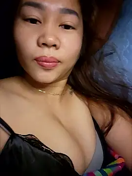 Snapshot of Comebaby-077 chatting on 01.08.26 Comebaby-077 online show from 01.08.26