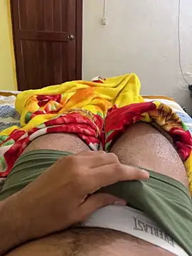 Snapshot of calientmex chatting on 02.14.26 calientmex online show from 02.14.26