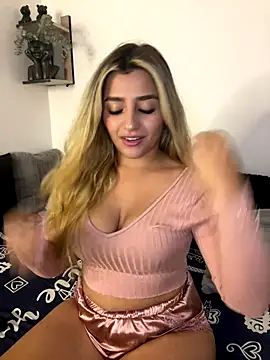 Felicity Hops online show from 01.06.26