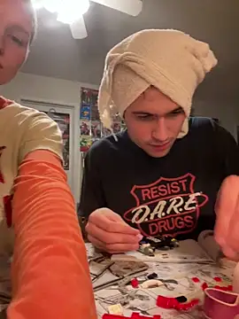 Snapshot of SugarNCinnamon chatting on 02.04.26 SugarNCinnamon online show from 02.04.26