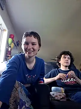Snapshot of SugarNCinnamon chatting on 05.07.26 SugarNCinnamon online show from 05.07.26