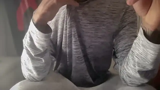 Snapshot of JSYMON chatting on 02.21.26 JSYMON online show from 02.21.26