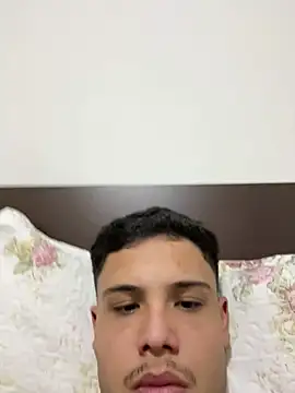 Wellington00  online show from 02.27.26