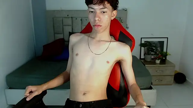 Snapshot of Nico__fox123 chatting on 01.08.26 Nico fox123 online show from 01.08.26