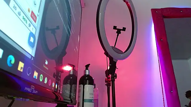 Snapshot of Nico__fox123 chatting on 01.11.26 Nico fox123 online show from 01.11.26