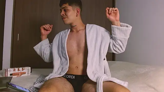 Andrew Mahecha online show from 02.04.26