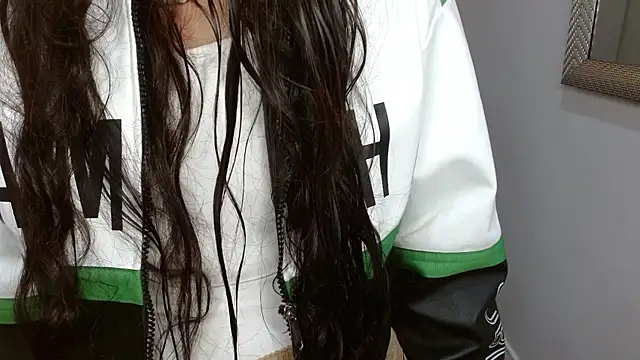 Nicolleth tk online show from 03.21.26